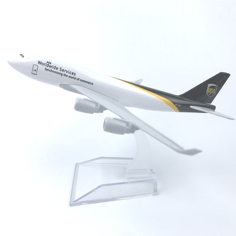 UPS Cargo-boeing 747