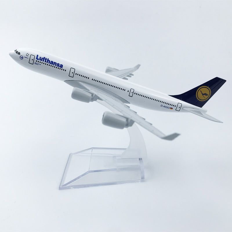 Lufthansa-airbus a340