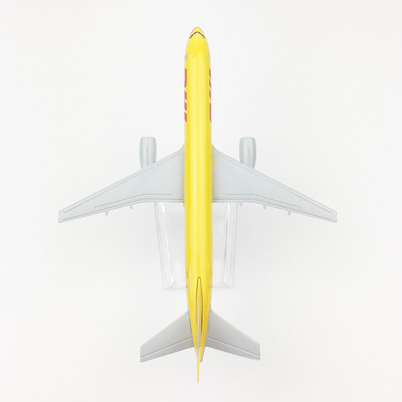 DHL cargo-boeing 757