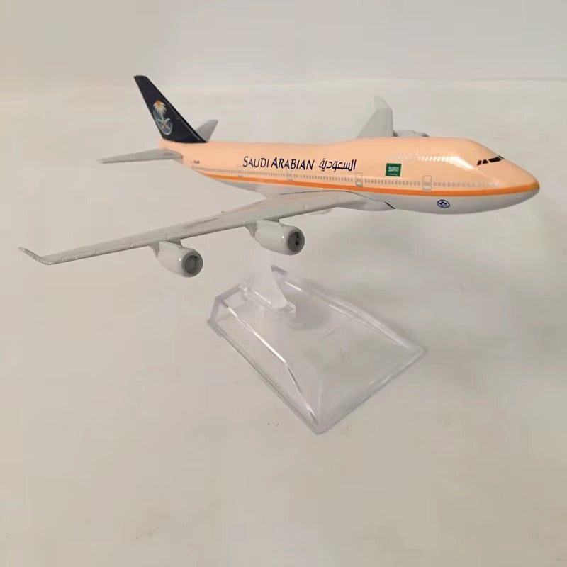 Saudi Airlines-boeing 747