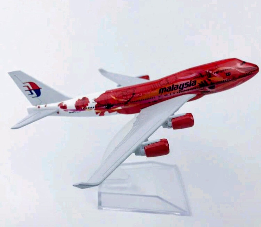 Malaysian airlines limited edition boeing 747